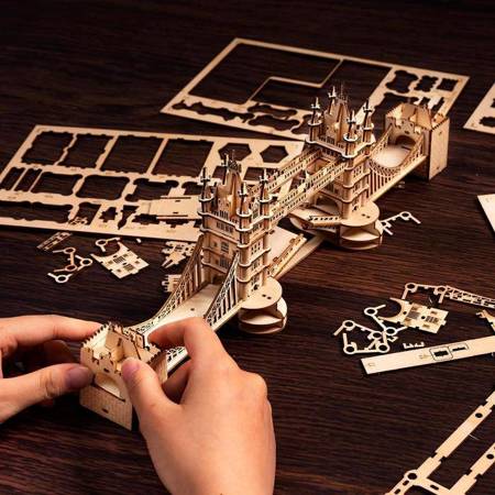 ROBOTIME 3D Wooden Puzzle - LED Tower Bridge