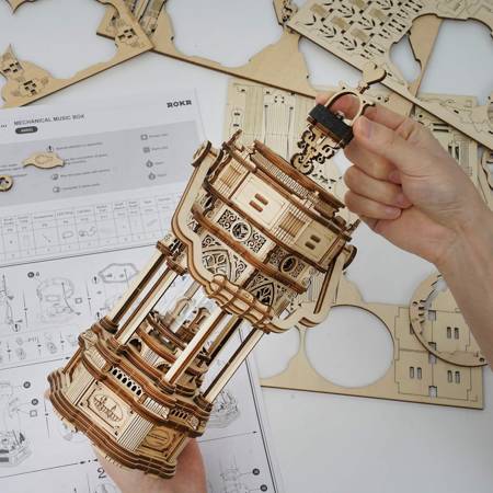 ROBOTIME Wooden 3D Puzzles - LED Music Box Victorian Lamp