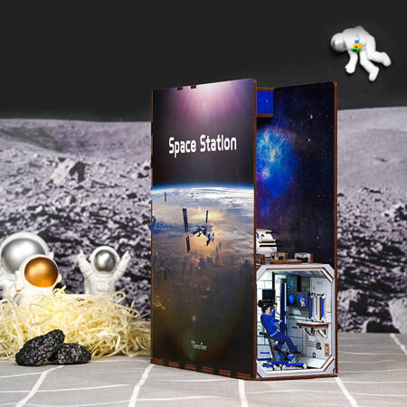 Tonecheer Składany Drewniany Model 3D LED - Book Nook Space Station