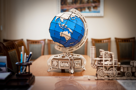 EWA Wooden 3D Puzzle - Blue Globe