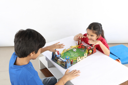 Smartivity Wooden Mechanical 3D Puzzle - Mini Foosball Players