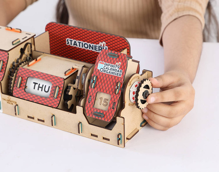 Smartivity Wooden Mechanical 3D Puzzle - Infinity Calendar